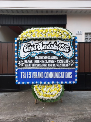 Papan Bunga Duka di Gianyar
